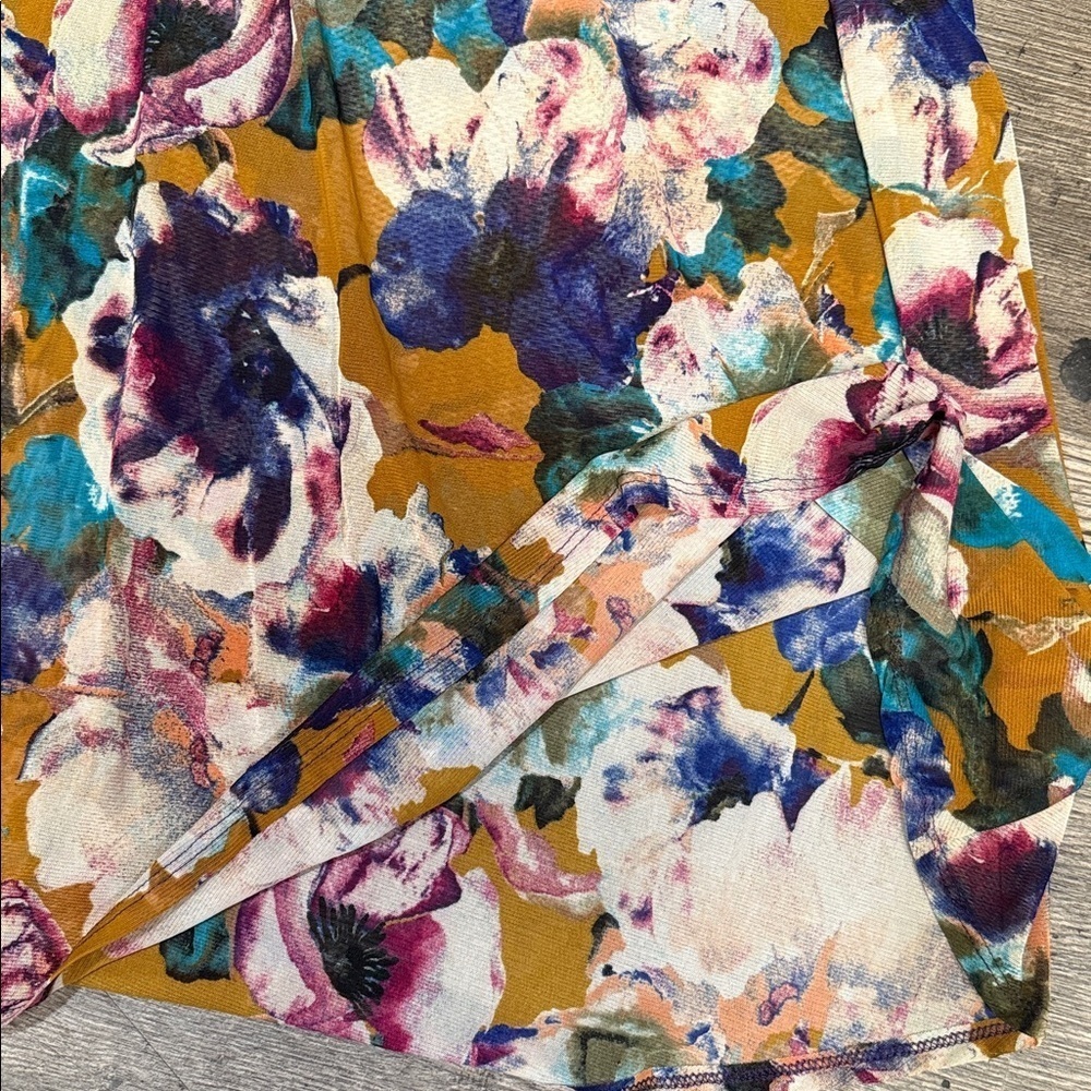 Fashion to Figure A-Line Skirt in Multicolor Floral - Picture 4 of 5